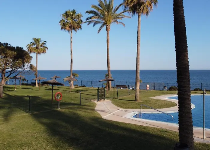 Apartment Frontline Ground Floor With Privet Garden, Mi Capricho 16 *