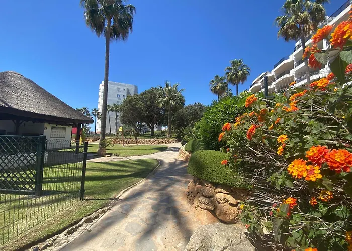 Frontline Ground Floor With Privet Garden, Mi Capricho 16 Mijas