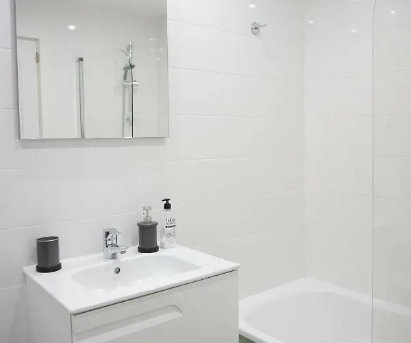 Frontline Ground Floor With Privet Garden, Mi Capricho 16 Apartment *