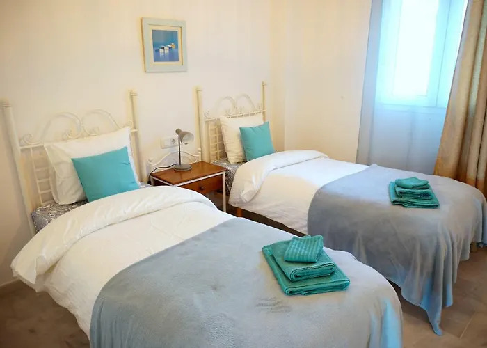 Apartment Frontline Ground Floor With Privet Garden, Mi Capricho 16 *